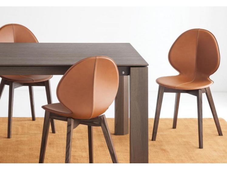 Calligaris - Basil Leather Wood Legs Chair